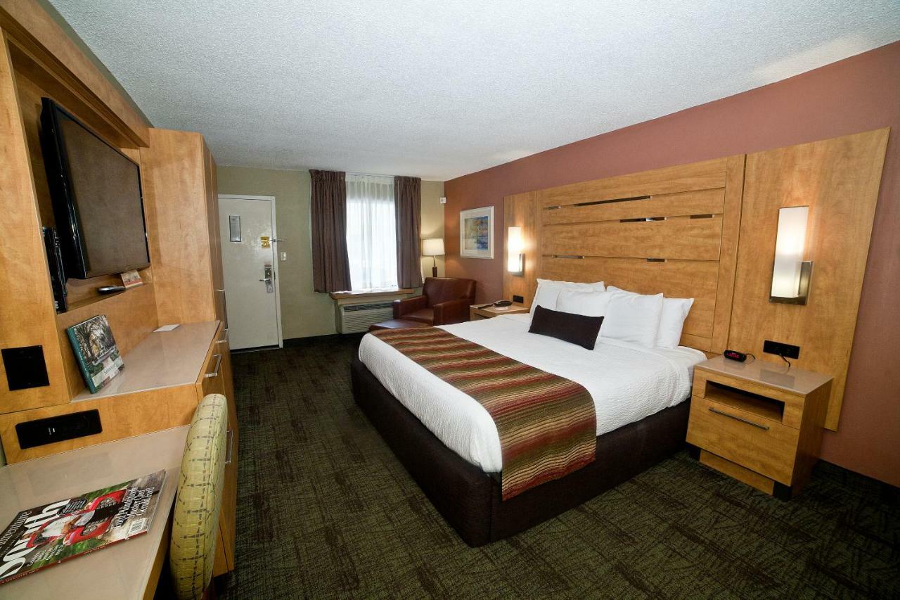 Desoto Beach Hotel Tybee Island Εξωτερικό φωτογραφία