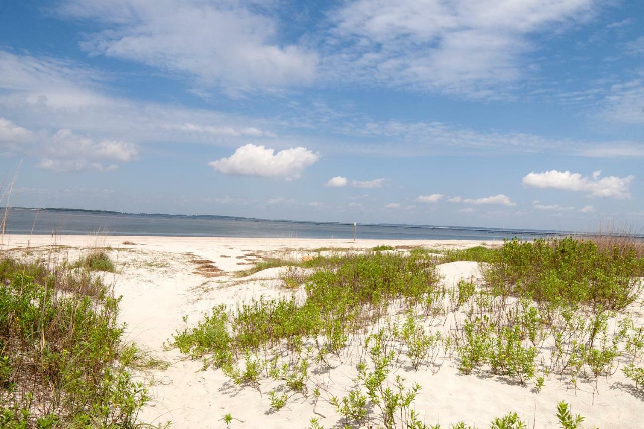 Desoto Beach Hotel Tybee Island Εξωτερικό φωτογραφία